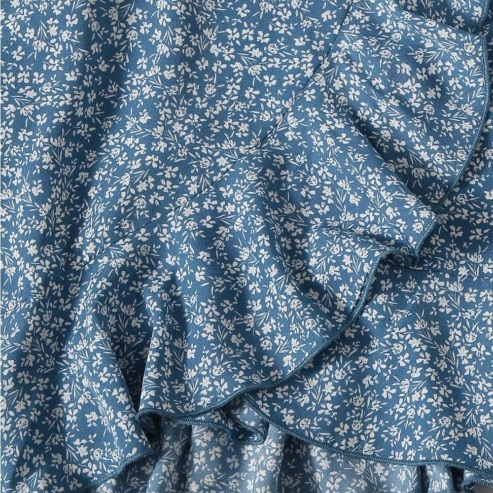 TWO SHEIN Midi Dresses. One red, one blue - Picture 6 of 6